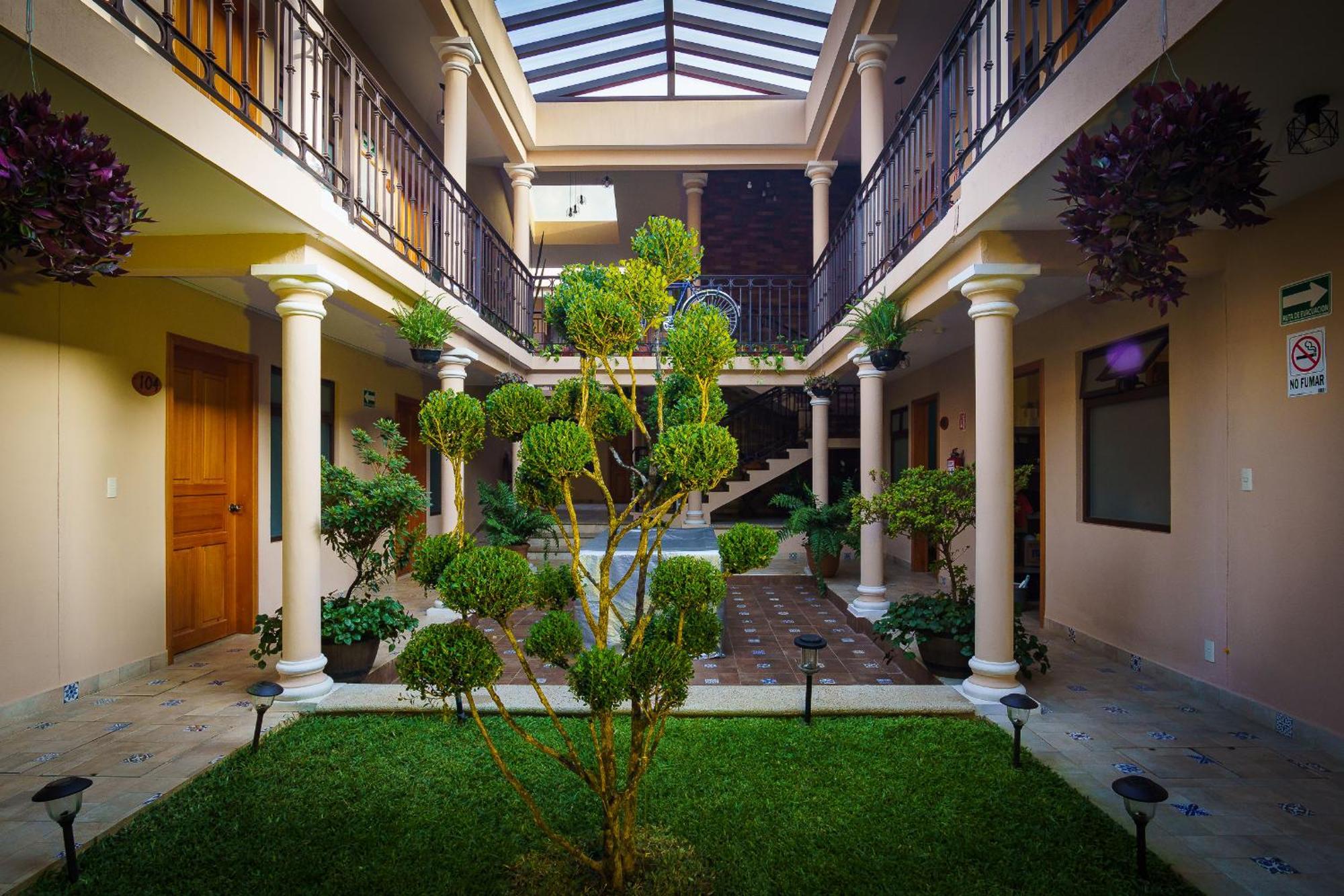 Tierra Alta Hostal Сан-Крістобаль-де-лас-Касас Екстер'єр фото